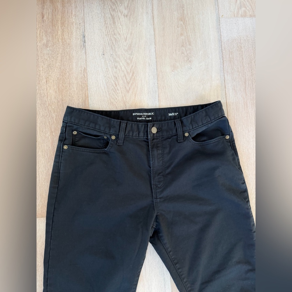 Banana Republic Men’s Slim Fit Black Travel Jeans - Picture 4 of 6